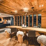 Lux Alp Am Arlberg Chalet *