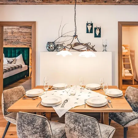 Lux Alp Am Arlberg Chalet *