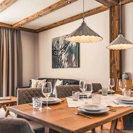 Lux Alp Am Arlberg Dağ evi *