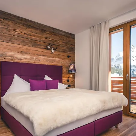 Lux Alp Am Arlberg Dağ evi *